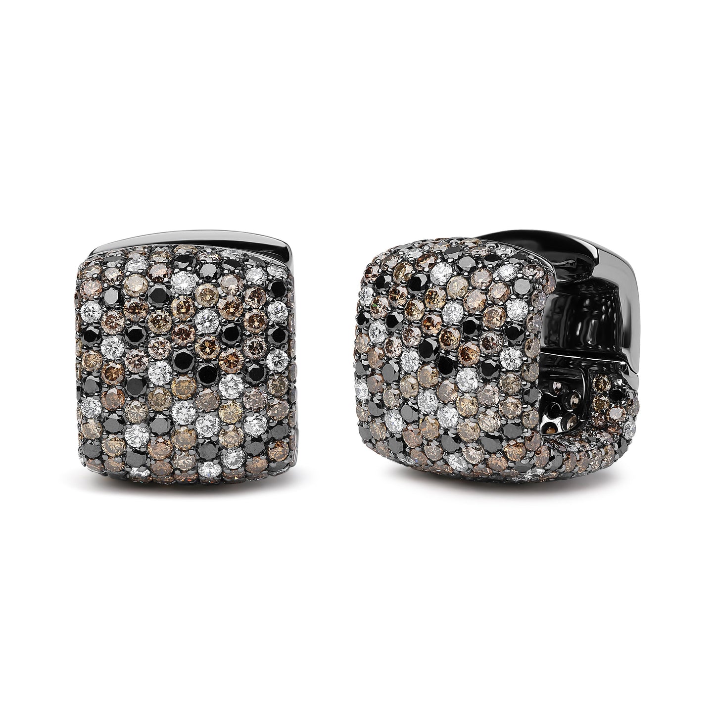 Pendientes Huggie Cuadrados Abovedados con Diamantes Multicolor de 12 5/8 Cttw en Oro Blanco de 18K con Baño de Rodio Negro (Marrón, Negro, Color G-H, Claridad SI1-SI2)