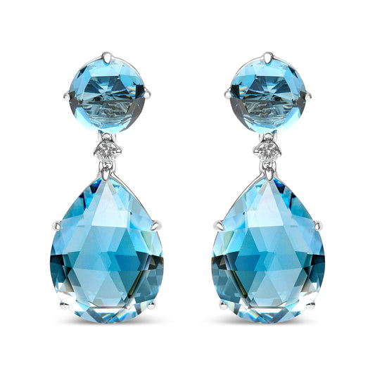 Pendientes colgantes de oro blanco de 18 quilates con diamante de 1/5 Cttw, topacio azul de Londres redondo y topacio azul cielo talla pera de 20 x 15 mm (color G-H, claridad SI1-SI2)