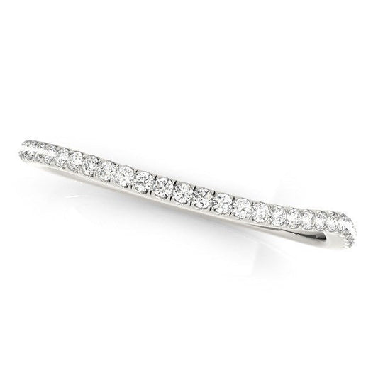 Anillo de boda curvo delgado con diamantes de oro blanco de 14k (1/10 cttw)