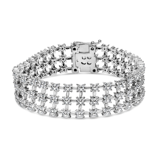 Brazalete de eslabones florales de tres filas de oro blanco de 18 quilates con diamantes de 7 1/2 quilates en total (color G-H, claridad VS1-VS2) - 7 pulgadas