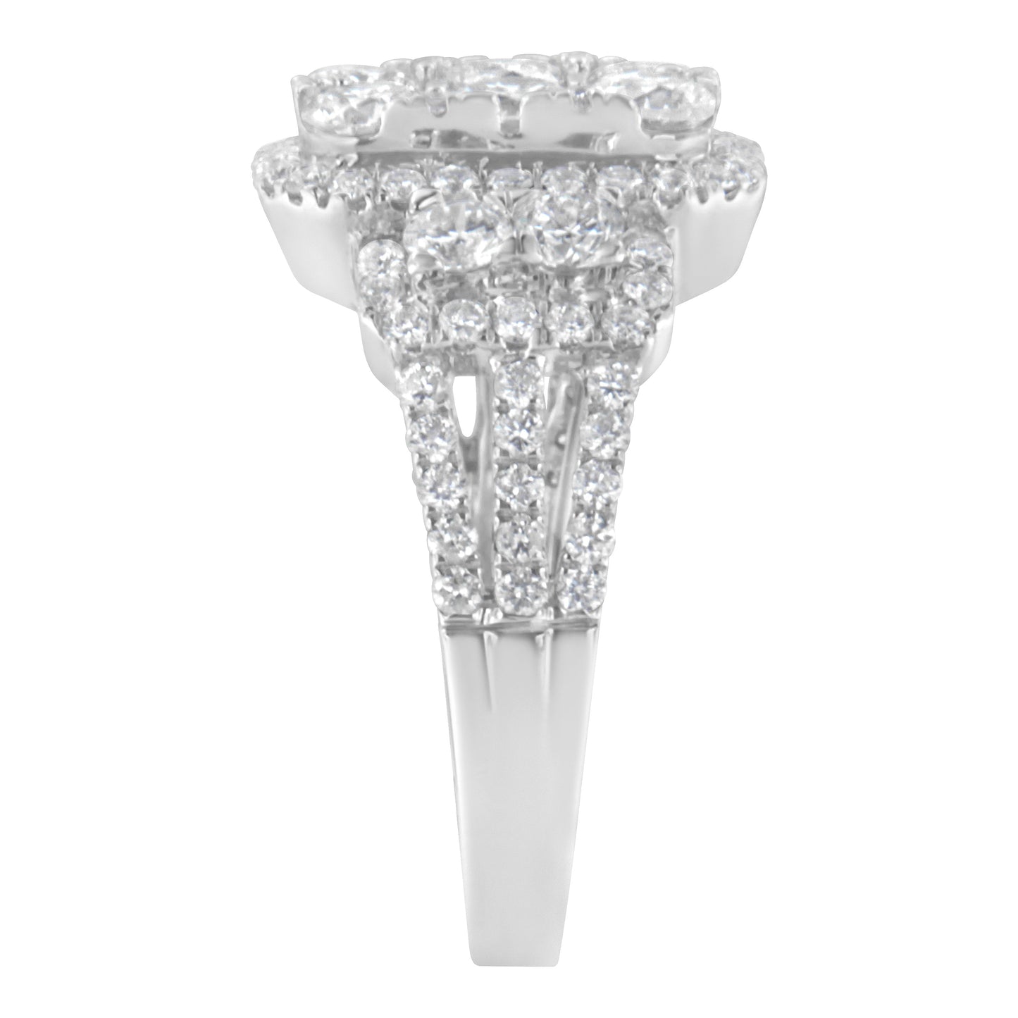 Anillo de cóctel de oro blanco de 14 quilates con racimo de diamantes de 2 1/4 quilates en total (color G-H, claridad SI2-I1) - Talla 7