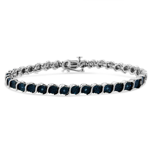 Pulsera de tenis con eslabones en "S" de plata de ley .925 con 1/10 qt. diamante azul tratado engastado en milagro (color azul, claridad I2-I3) - 7.25"