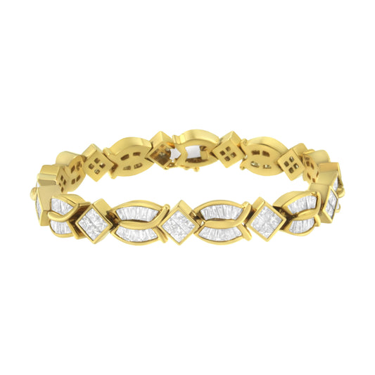 Pulsera de eslabones retorcidos geométricos de oro amarillo de 14 quilates con diamantes talla baguette y princesa de 8 1/5 Cttw (color G-H, claridad VS1-VS2) - Talla 7"