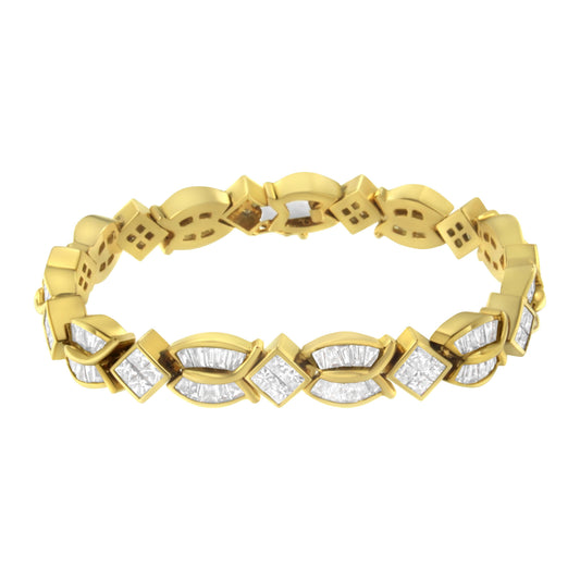 Pulsera de eslabones retorcidos geométricos de oro amarillo de 14 quilates con diamantes talla baguette y princesa de 8 1/5 Cttw (color G-H, claridad VS1-VS2) - Talla 7"