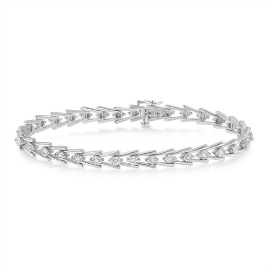 Pulsera de eslabones de estilo ondulado de plata de ley con diamantes (0,5 quilates en total, color I-J, claridad I3)
