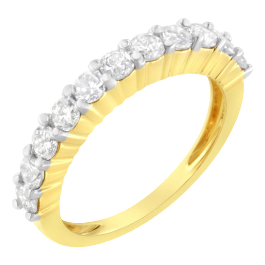 Anillo de boda estilo banda estriada con engaste de puntas de oro amarillo de 10K con diamante de 1.0 Cttw certificado por el IGI (color J-K, claridad I1-I2) - Talla 7