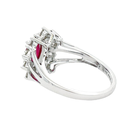 Anillo de rubí y diamantes de 1,65 ct en oro blanco de 14 kt