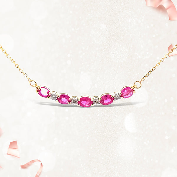 Colgantes de moda de rubí y diamante de .73 ct en oro amarillo de 10 kt