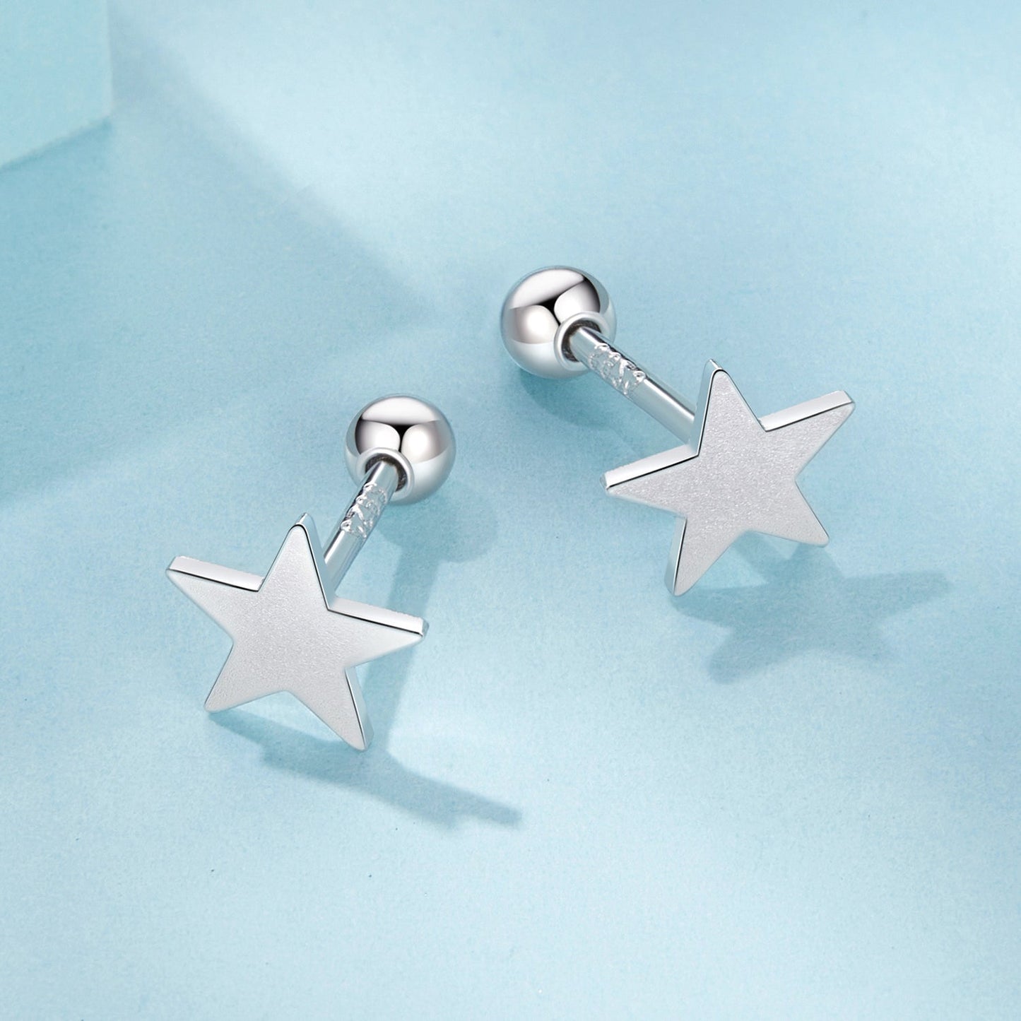 925 Sterling Silver Earrings 0.7cm
