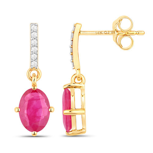 Pendientes de Oro Amarillo de 14K con Rubí Genuino de 1.75 Quilates y Diamantes Blancos