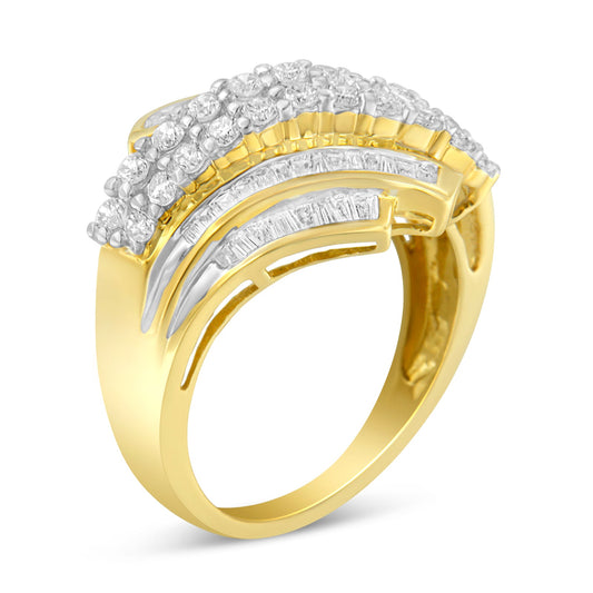 Anillo Moderno de Oro Amarillo de 10K con Diamantes Redondos y Baguette de 1.0 Quilates con 64 Piedras Engastadas en Canal Estilo Bypass (Color H-I, Claridad SI1-SI2) - Talla 6