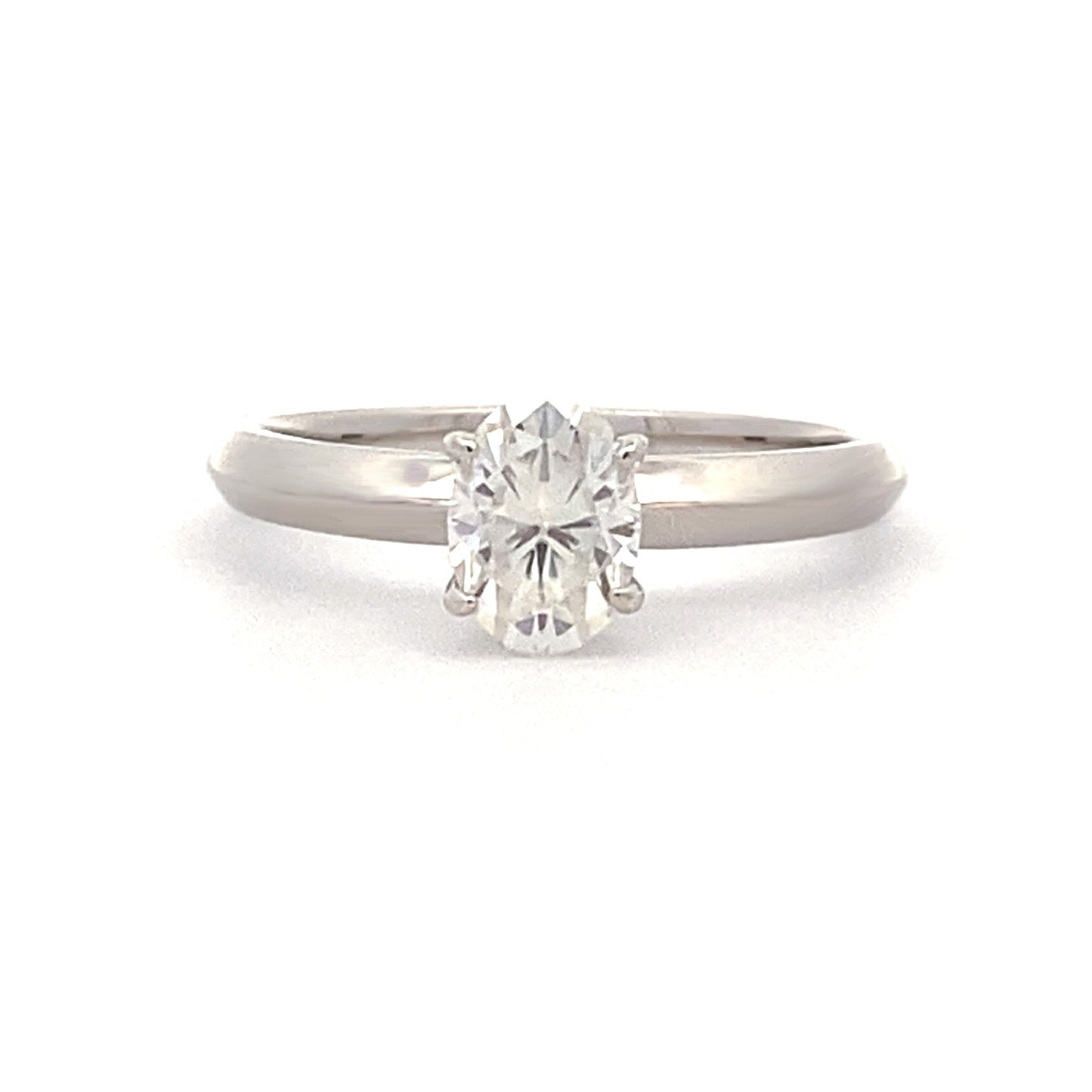 Moissanita natural de 0,88 ct. Plata de ley