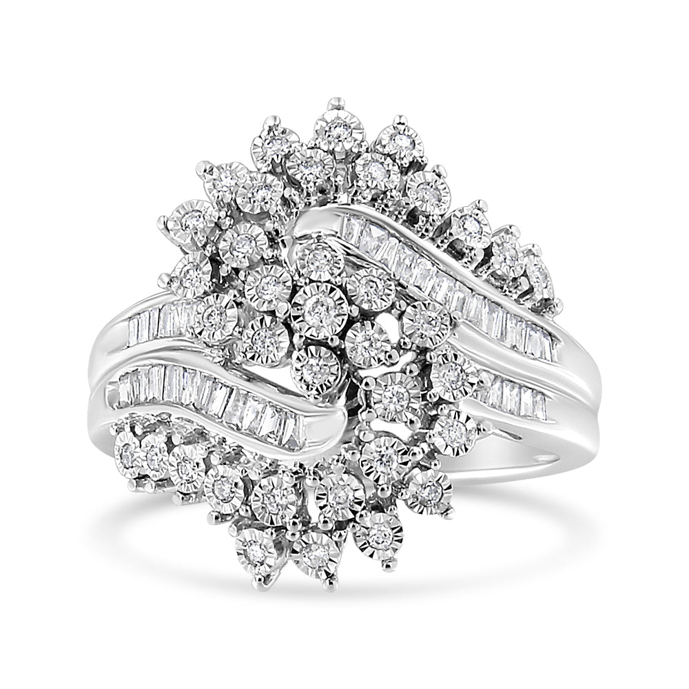 Anillo de cóctel en oro blanco de 10K, con diamantes redondos y de talla baguette, de 1/2 quilate en total, con forma de "S" entrelazada (Color I-J, Claridad I1-I2) - Talla 7