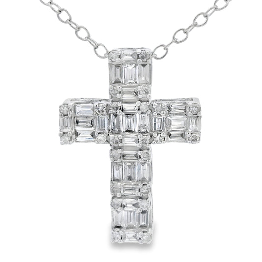 Colgante religioso de cruz con diamante de 0,50 qt, oro blanco de 10 kt