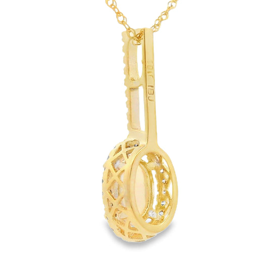 Colgantes de moda de ópalo y diamante de .10 ct en oro amarillo de 10 kt