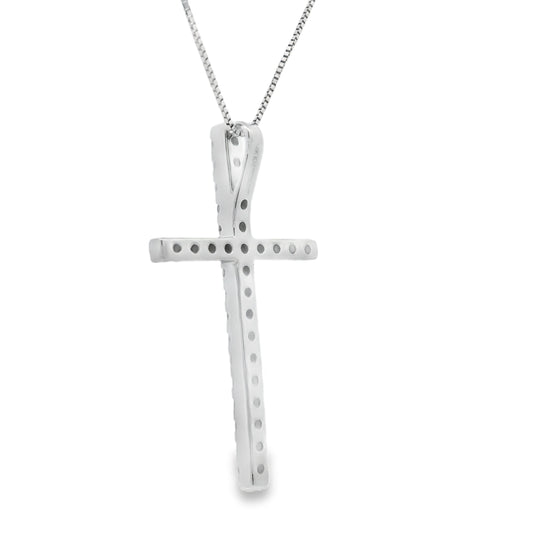 Colgante de cruz religiosa con diamante de .38 ct en oro blanco de 14 K