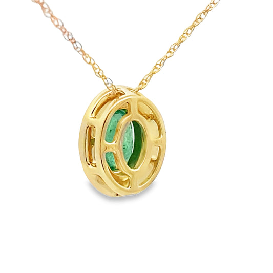 Colgantes de moda de diamante esmeralda de .46 ct en oro amarillo de 10 kt