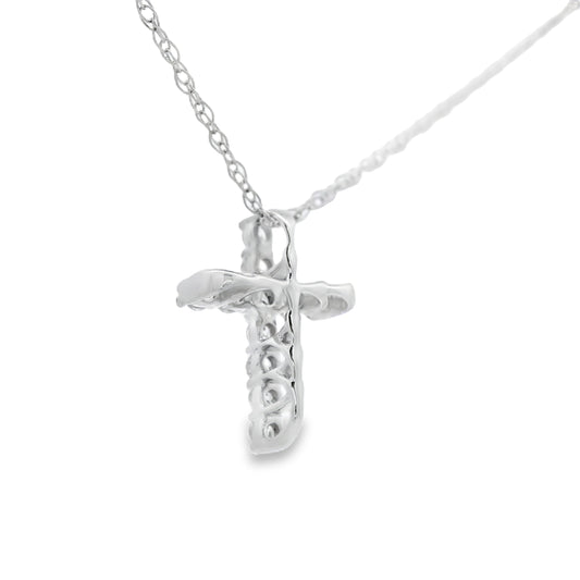 Colgante religioso de cruz con diamante de .12qt de oro blanco de 10kt