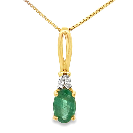 Colgantes de moda de diamante esmeralda de 0,25 ct de oro amarillo de 10 kt