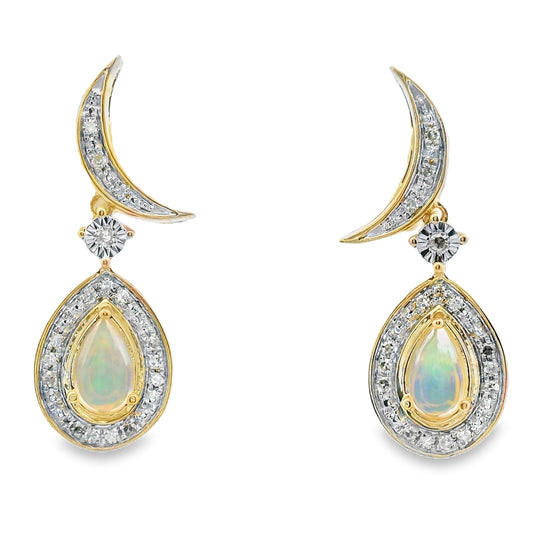 Pendientes Colgantes de Ópalo y Diamantes de .42 ct Oro Amarillo de 10 kt