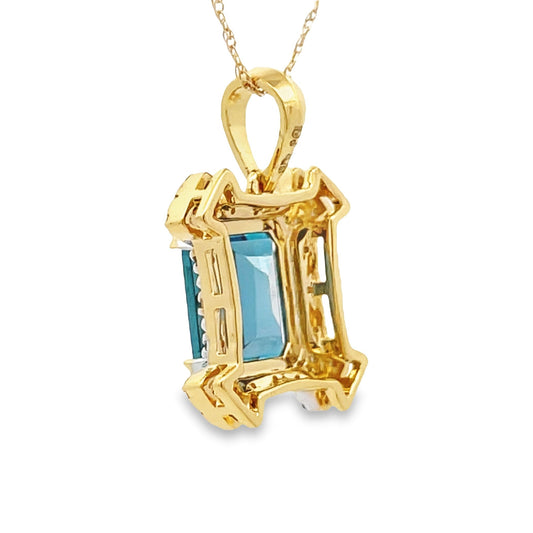 Colgantes de moda de topacio azul de Londres de oro amarillo de 10 quilates