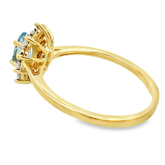 Anillo de aguamarina y diamante de 0,43 ct en oro amarillo de 10 kt