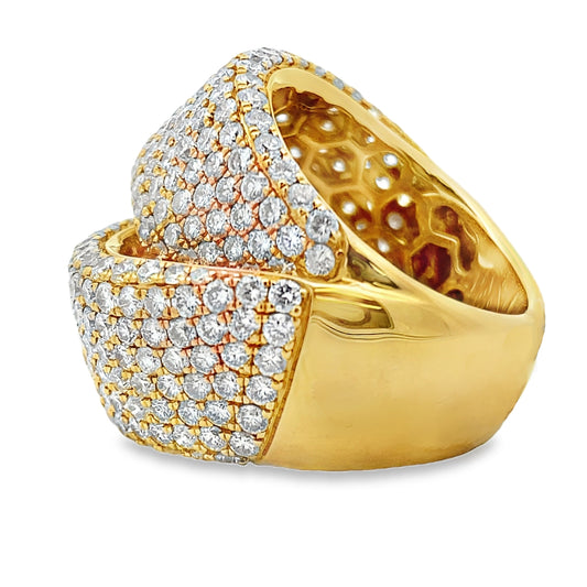 Anillo de diamantes de 5.65 ct, oro amarillo de 18 KT