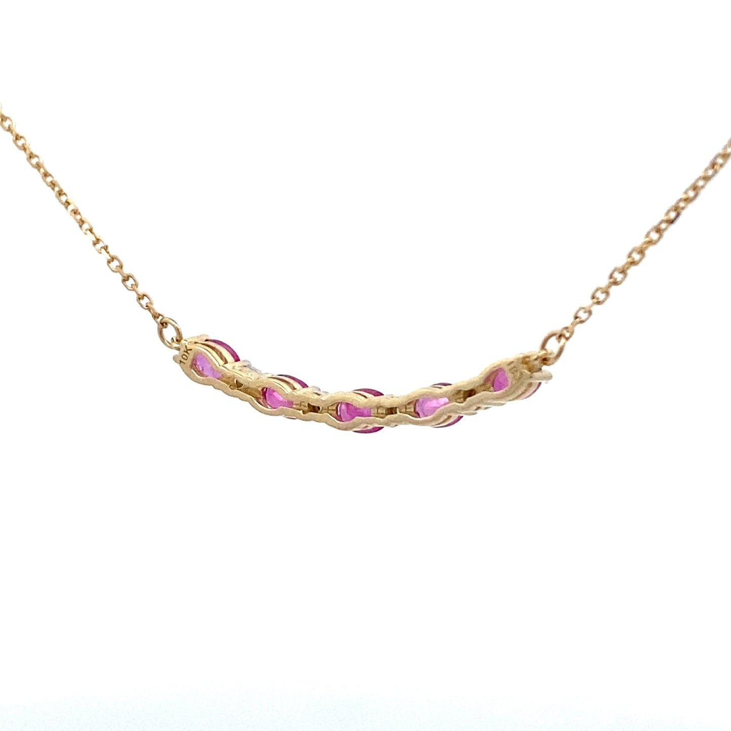 Colgantes de moda de rubí y diamante de .73 ct en oro amarillo de 10 kt