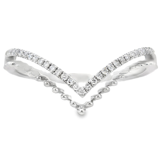 Anillos de banda de moda con diamantes de .09ct en oro blanco de 10KT