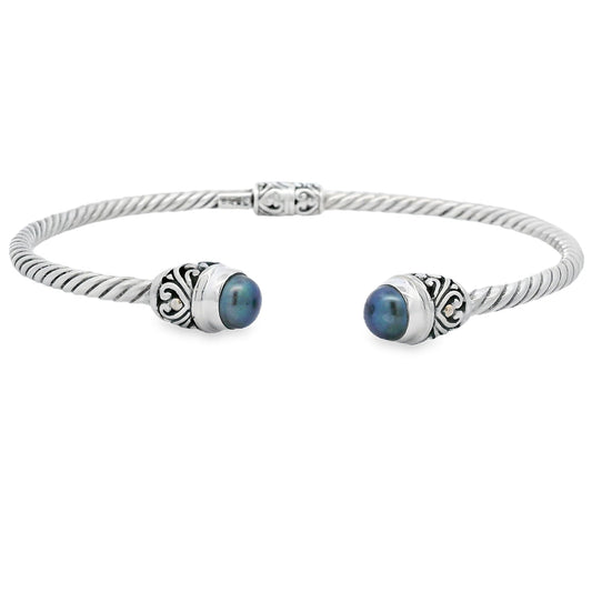 Brazalete rígido de perlas en plata de ley y oro de 18 quilates