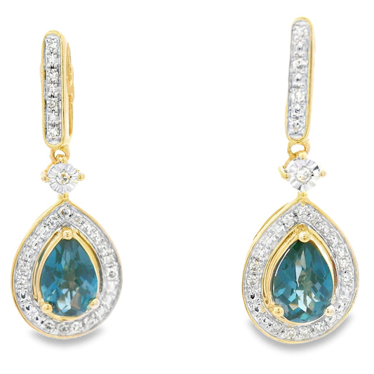 Pendientes colgantes de topacio azul de Londres de oro amarillo de 10 KT