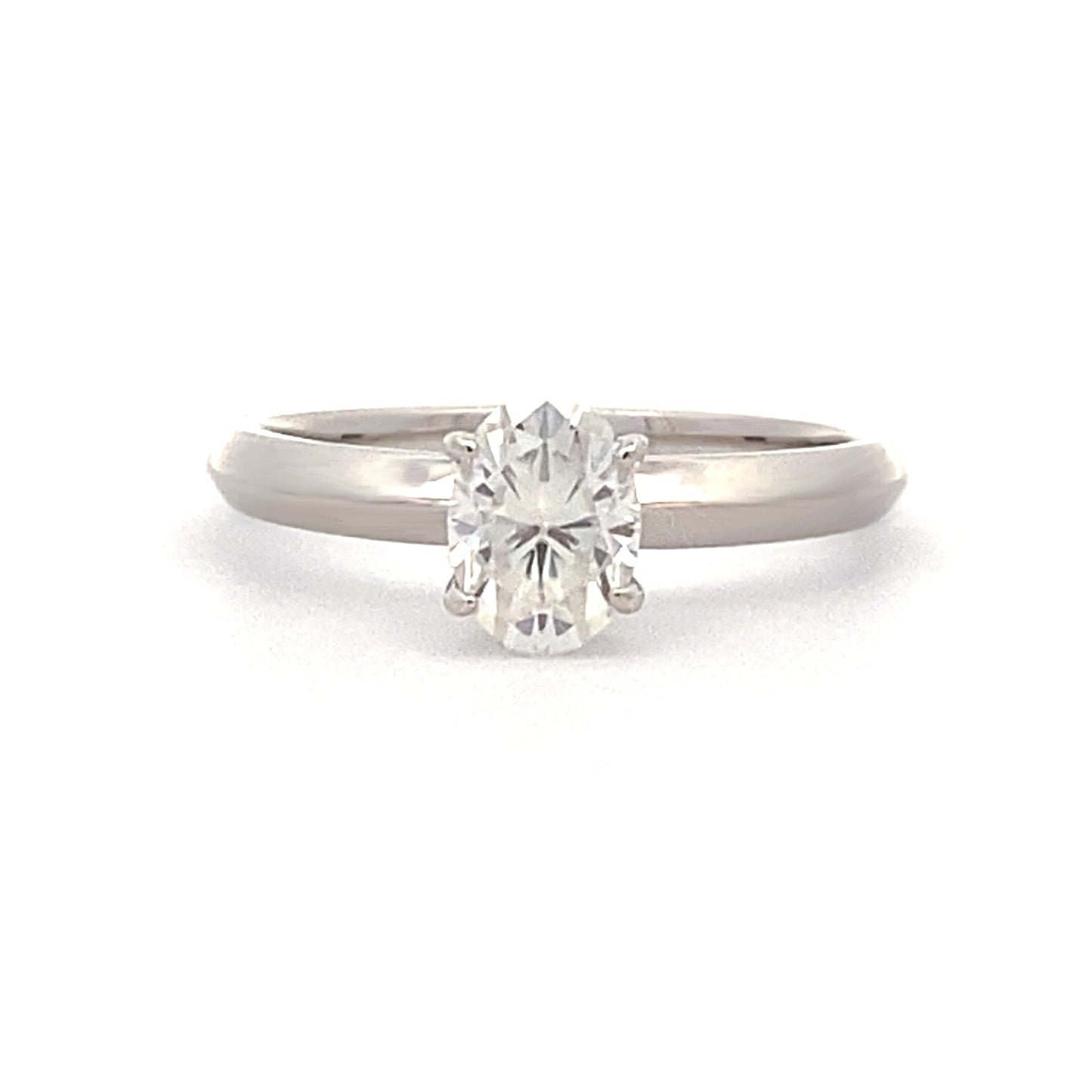 Moissanita natural de 0,88 ct. Plata de ley
