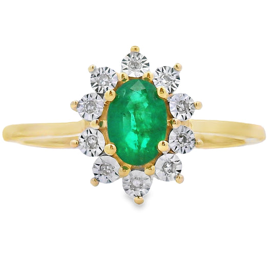 Anillo de oro amarillo de 10 qt con diamante talla esmeralda de 0,43 ct