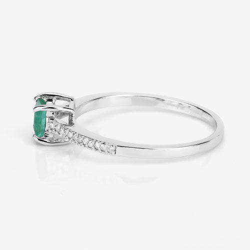 Anillo de oro blanco de 14 quilates con esmeralda zambiana auténtica de 0,67 quilates y diamantes blancos