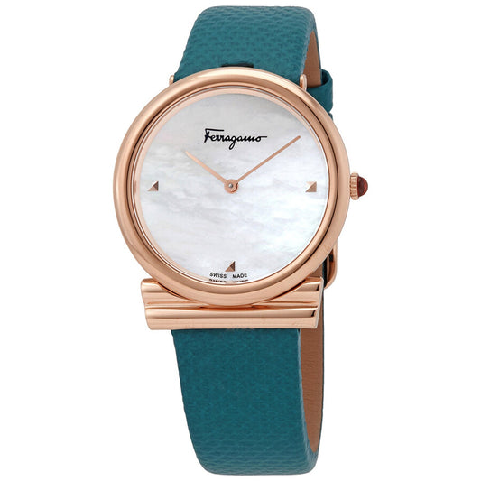 Salvatore Ferragamo Gancini delgado para mujer